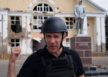 Russian Court Issues Arrest Warrant for Journalist Nick Paton Walsh