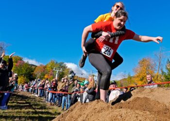 skynews wife carrying maine 6714597