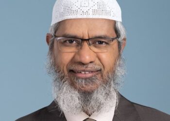 Dr Zakir Naik apologises for PIA comments