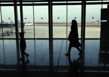 Pak Govt makes biometric verification mandatory at airports