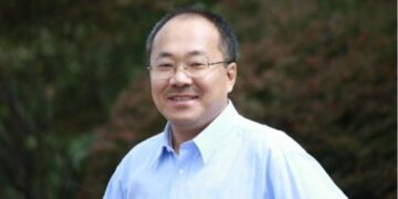Dong Yuyu, a senior columnist at the Communist Party newspaper Guangming Daily, was detained in February 2022۔