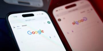 The Google Chrome search page on a smartphone arranged in the New York.