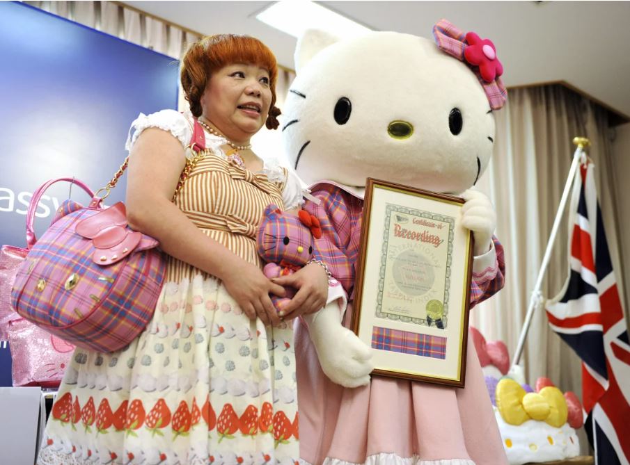 hello kitty 3