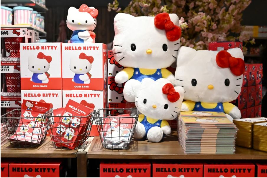 hello kitty 4
