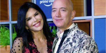 Jeff Bezos and Lauren Sanchez are prepping a winter wonderland wedding in Aspen this Christmas