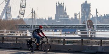 cycling in the city tips