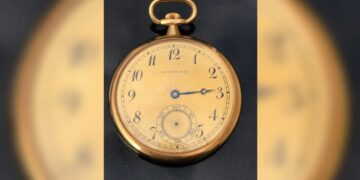 Captain Rostron's gold pocket watch sold for a record-breaking £1.56 million at auction.