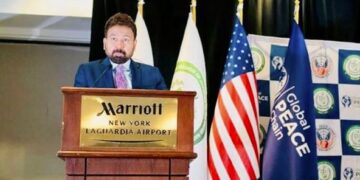The Consul General of Pakistan in New York Aamir Ahmed Atozai, participated in the Global Peace Summit New York 2024.