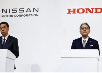 Makoto Uchida, President and CEO of Nissan Motor Corporation and Toshihiro Mibe, President of Honda, hold a joint press conference .