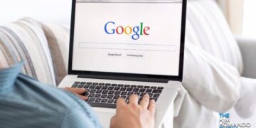 A cursor hovers over Google’s iconic search engine page, symbolizing the start of a new query.