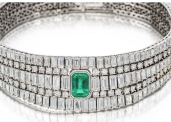 Police are searching for a burglar who stole more than £10 million ($12.5 million) worth of bespoke jewelry .