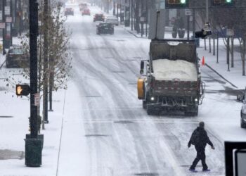 Winter Storm Sweeps Across U.S., Affecting Millions