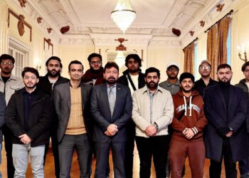 Consul General of Pakistan Welcomes Student Delegation in New York