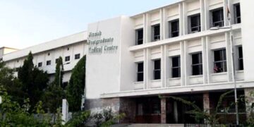 U.S. Diplomatic Officials Visit American Woman Receiving Treatment in Karachi