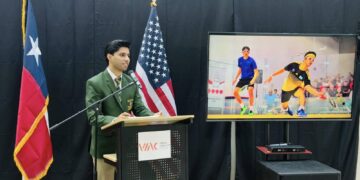 Ahsan Ayaz Receives Pride of Khyber Pakhtunkhwa Award at Youth Summit