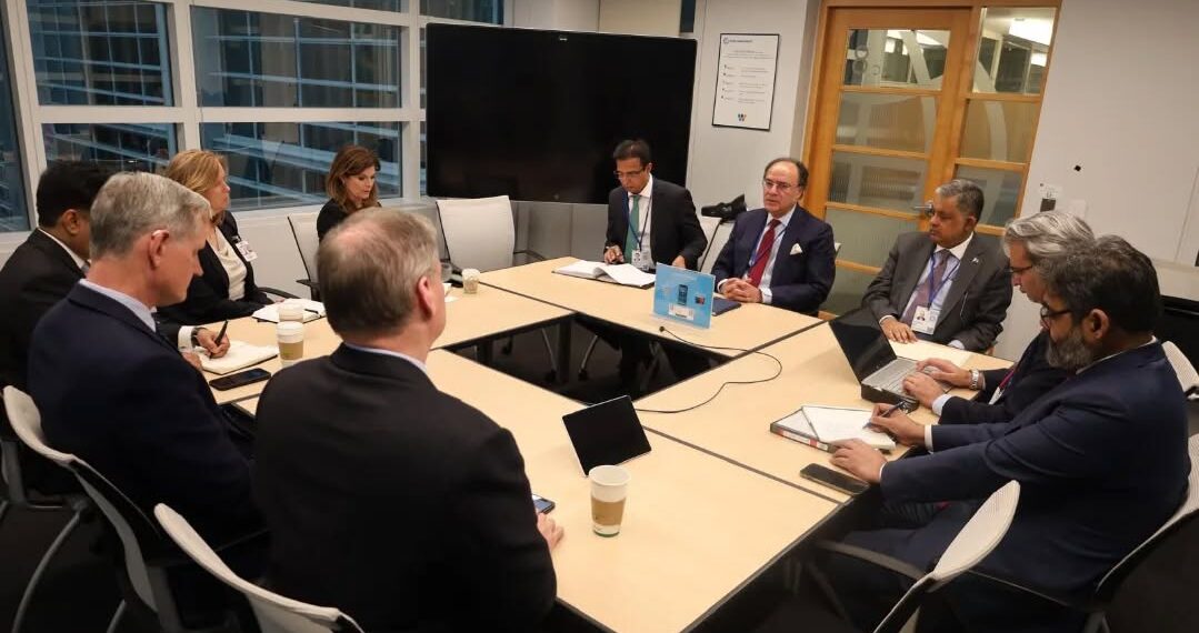 Federal Minister for Finance and Revenue Highlights Pakistan’s Economic Agenda
