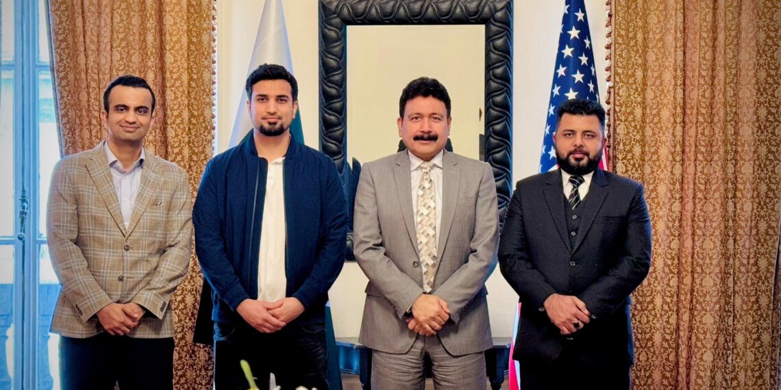 Consul General of Pakistan Meets Suffolk County Community College Student Leaders