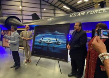 Historic Unveiling of SR-71 Blackbird Painting by Pakistani-American Artist Irfan Murtaza