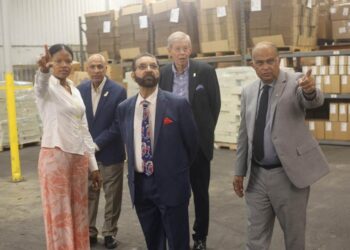 Renowned Pakistani Industrialist Muhammad Idrees Visits Houston