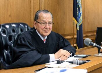 Judge Frank Caprio, Beloved Rhode Island Jurist and TV Personality, Dies at 88