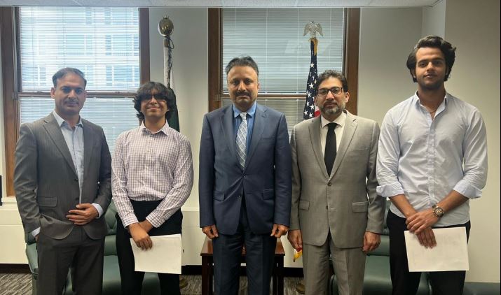 Pakistan Consulate General Chicago Commends Interns and Volunteers for Dedicated Service