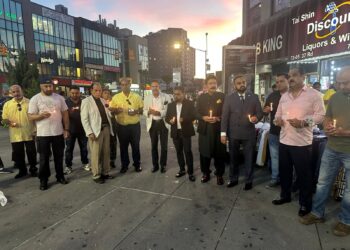 PALS Holds Candlelight Vigil in Queens for Pakistan Flood Victims