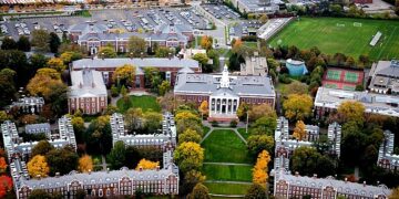 U.S. Judge Restores Harvard University’s Frozen Funds