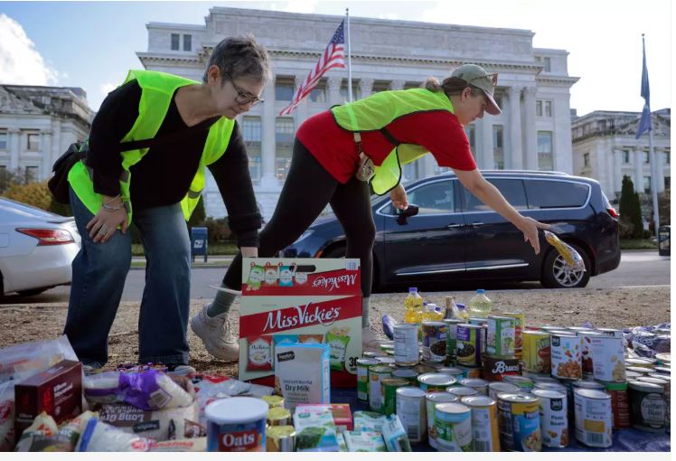 Federal Judge Orders Trump Administration to Decide on SNAP Benefits by Monday