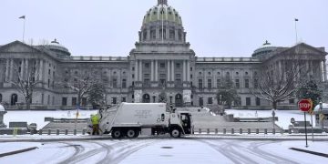 Winter Storm Spreads Ice and Heavy Snow Across Large Parts