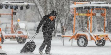 Winter Storm “Chan” Moves East, Bringing Snow