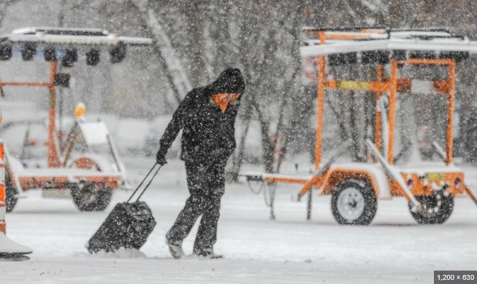 Winter Storm “Chan” Moves East, Bringing Snow