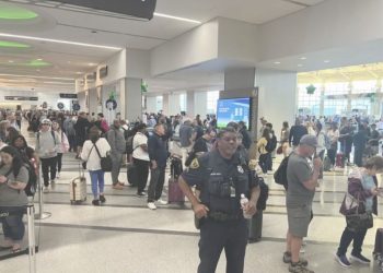 Spring Break Travel Chaos at Houston’s Hobby Airport