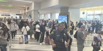 Spring Break Travel Chaos at Houston’s Hobby Airport