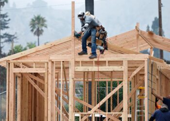 rebuilding la homes